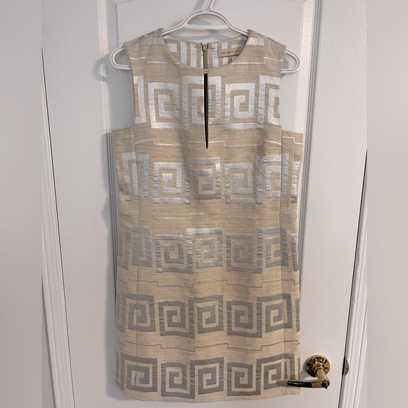 Tory Burch size 6 dress, it’s more of an off white colour than in the photo. - Picture 1 of 2